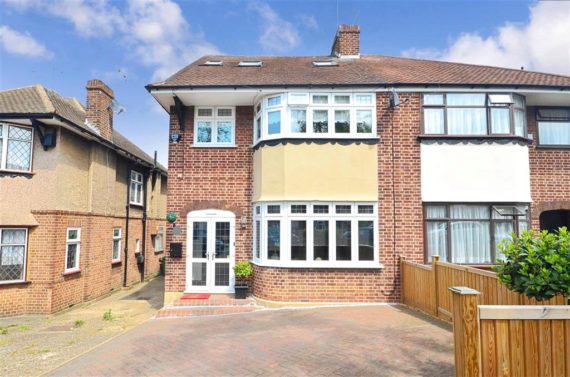 4 Bedroom Semi-Detac...